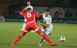 Algérie : la CAN s’éloigne pour Benrahma…