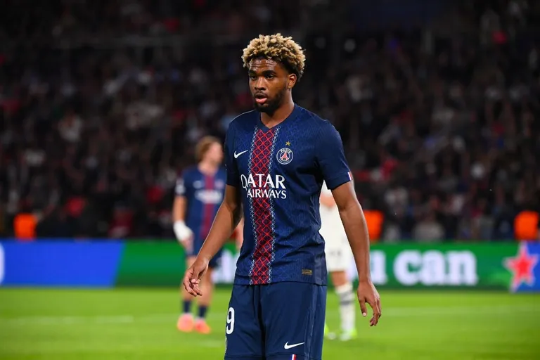 Ibrahim Mbaye : le Sénégal double le Maroc et la France pour le titi du PSG !