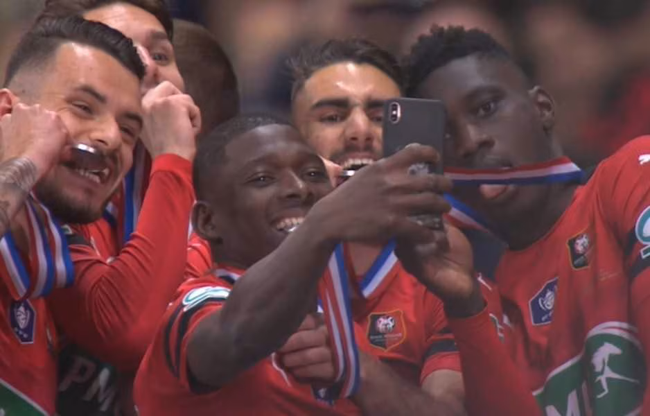 Rennes&nbsp;: Sarr, Hamari Traor&eacute;, Bensebaini&hellip; La joie des Africains en images