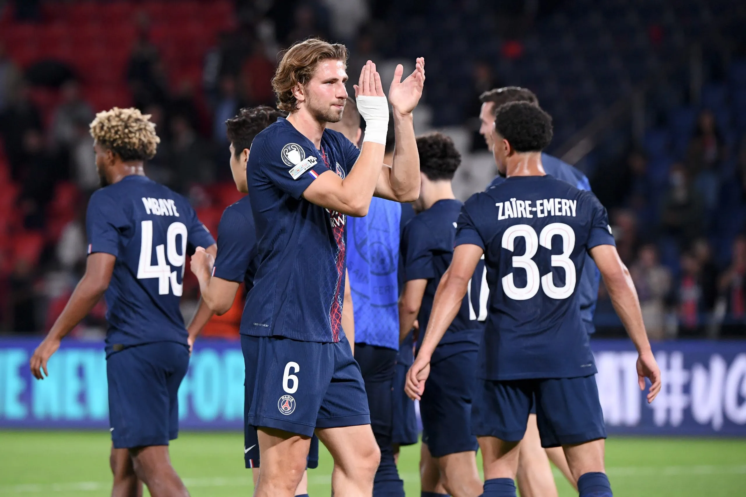 Illya Zabarnyi PSG scaled