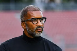 Habib Beye pointe le défaut de Mikayil Faye au “très haut niveau”