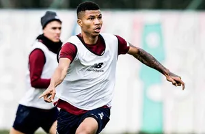 Mozambique : Reinildo échappe à un violent car-jacking