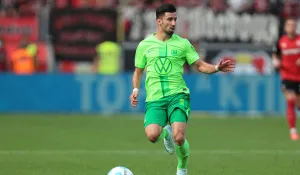 Mohamed Amoura au coude à coude avec Harry Kane !