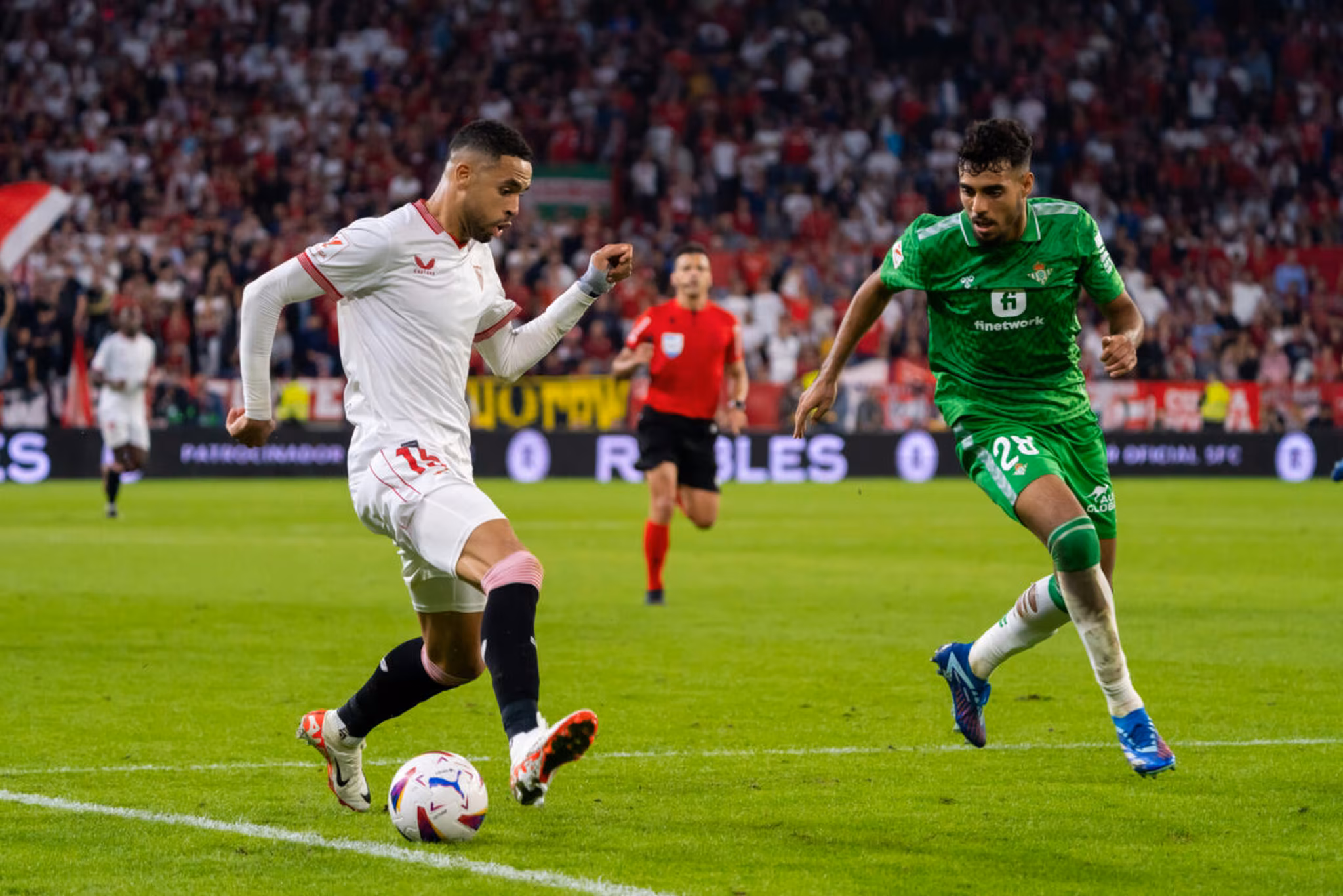 Bar&ccedil;a : un Marocain bient&ocirc;t rachet&eacute;