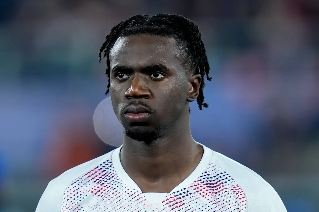 Ngal'ayel MUKAU,Lille