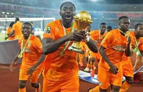 C&ocirc;te d&rsquo;Ivoire : Kolo Tour&eacute; officialise sa retraite internationale