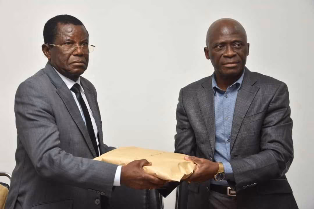 Gabon&nbsp;: plus que 3 candidats au poste de s&eacute;lectionneur&nbsp;!