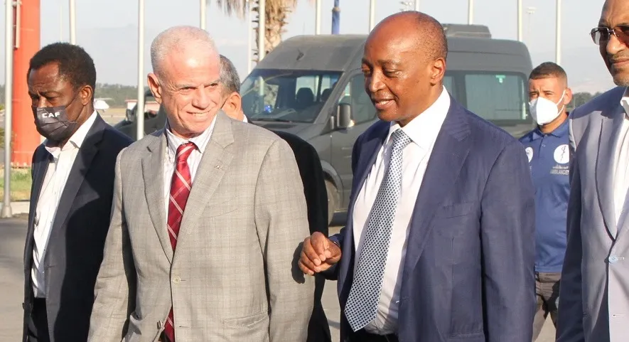 &ldquo;L&rsquo;Alg&eacute;rie va revenir&rdquo;, la d&eacute;cla forte de Motsepe &agrave; Alger