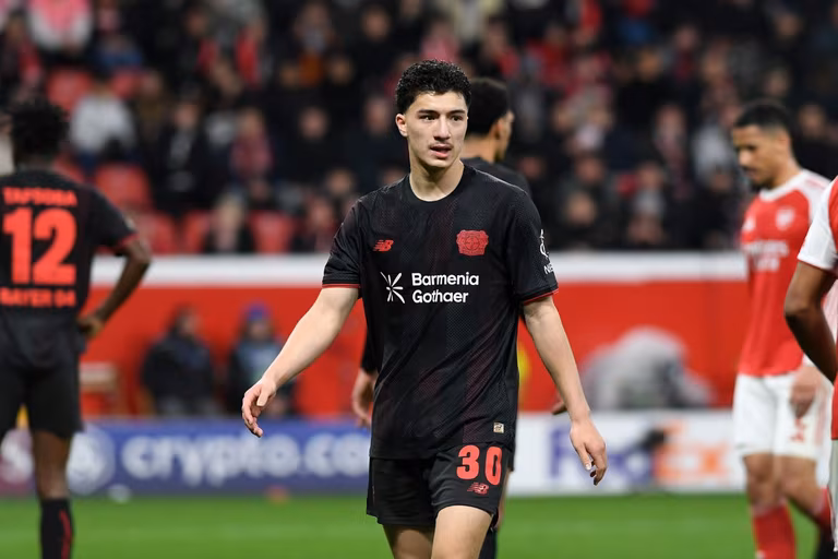 Assis &agrave; la table de Yamal et D&eacute;sir&eacute; Dou&eacute;, Ibrahim Maza a conquis le Bayer Leverkusen