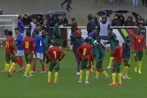 Mondial Montaigu : la France élimine le Cameroun sous les yeux d’Eto’o
