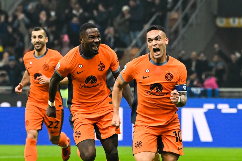 Lautaro Maillot Orange Marcus Thuram