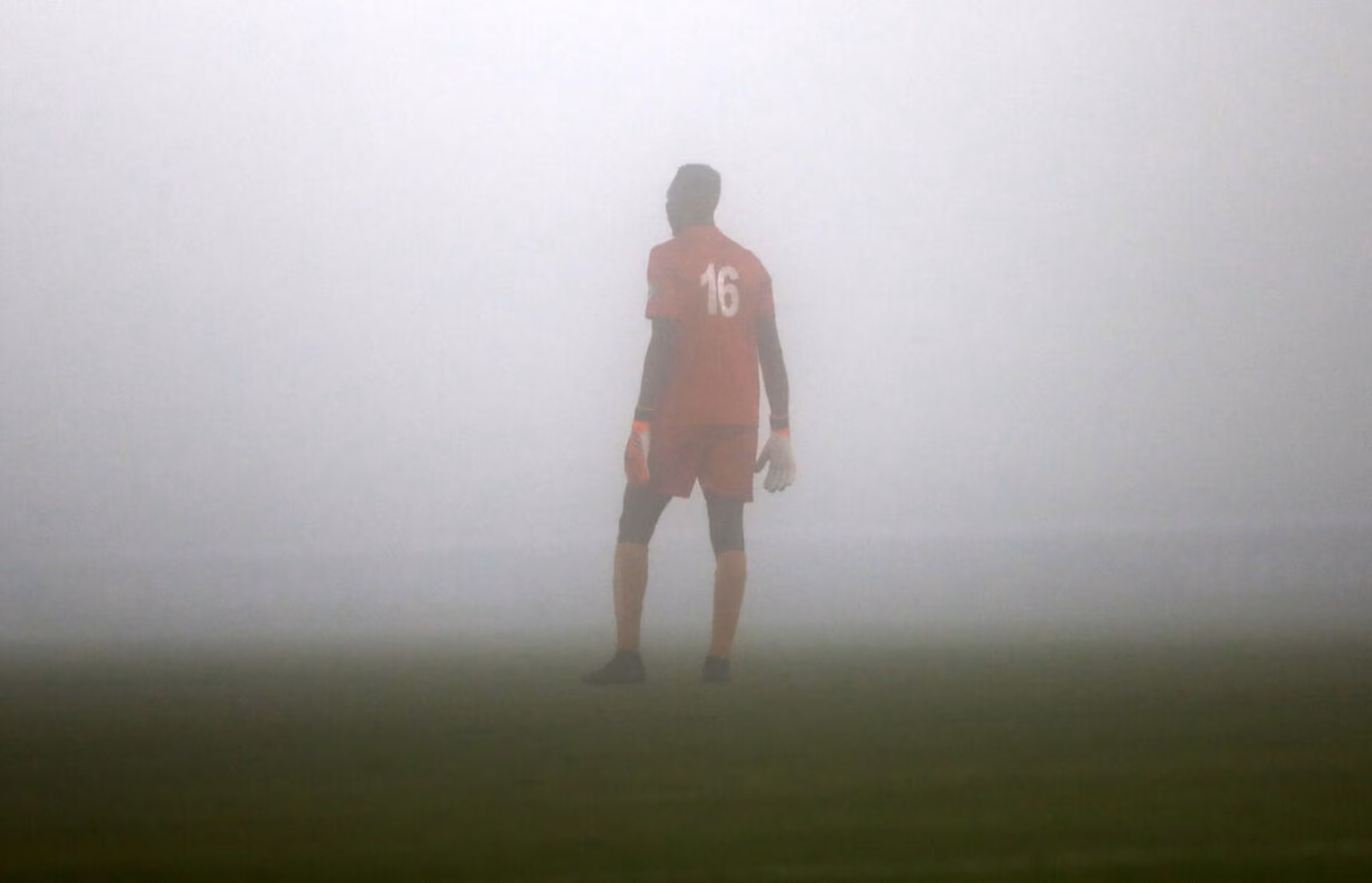 Coupe du monde 2026 (Q) : un match disput&eacute; en plein brouillard au Maroc !