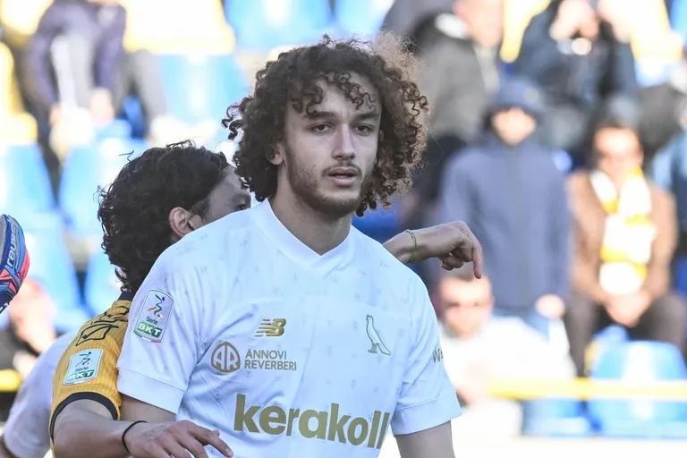 Alg&eacute;rie : une rumeur avec Yanis Massolin d&eacute;mentie