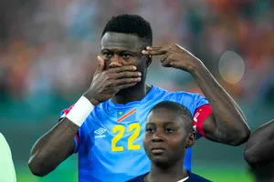 OM : Mbemba titulaire avec la RDC !