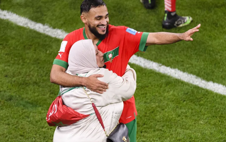 Sofiane Boufal met fin &agrave; une rumeur sur sa m&egrave;re