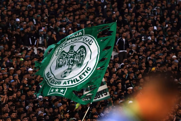 Le Raja Casablanca tra&icirc;ne un participant au Mondial des clubs devant la FIFA
