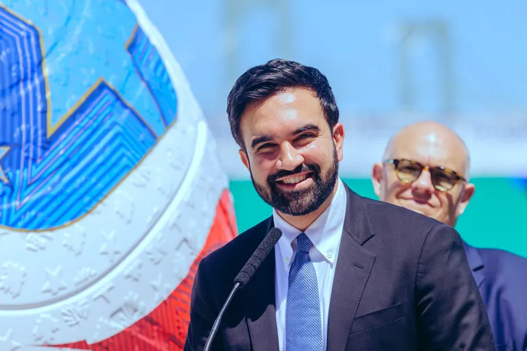 Coupe du monde 2026 : &ldquo;le choix du c&oelig;ur&rdquo;, le maire de New York Zohran Mamdani pr&eacute;dit un sacre historique du Maroc !