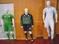 L&rsquo;Alg&eacute;rie d&eacute;voile ses maillots pour le Mondial 2014