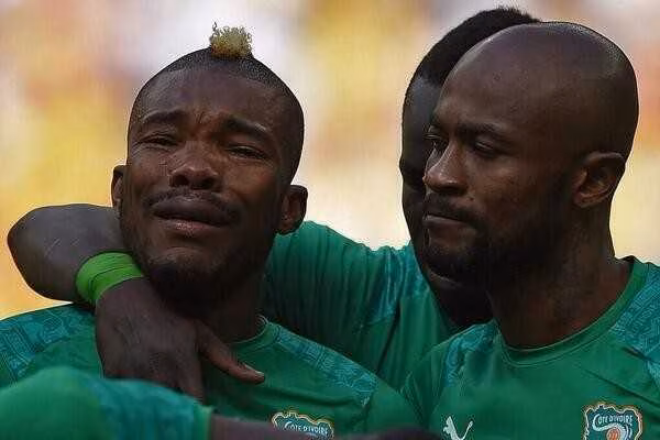 CM 2014 : Serey Di&eacute; emport&eacute; par l&rsquo;&eacute;motion de l&rsquo;Abidjanaise