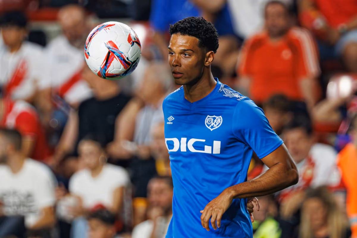 1er match et 1er but en pro pour Etienne Eto&rsquo;o