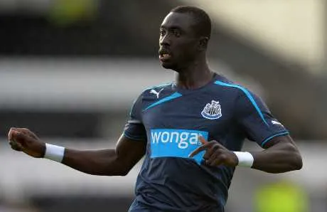 Newcastle : Ciss&eacute; buteur avec le maillot de la pol&eacute;mique