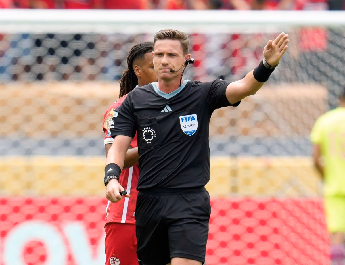 Des insultes racistes en plein match de la Coupe du monde des clubs ?