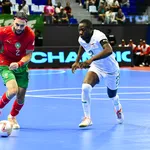 &ldquo;Depuis quand t&rsquo;es fatigu&eacute;, toi ?&rdquo; : Regragui chambre Hakimi apr&egrave;s PSG-Bar&ccedil;a