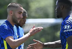 Chelsea : Ziyech commence par un triplé !