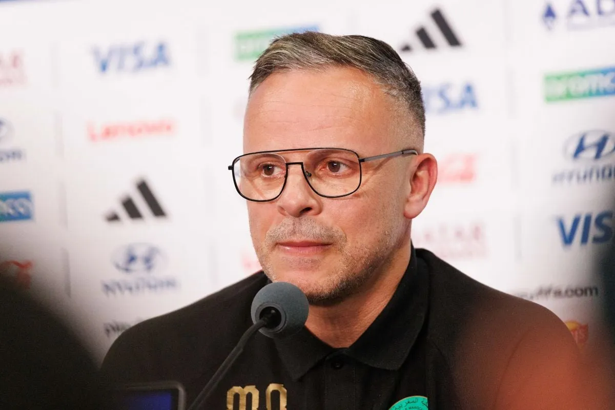 Maroc : &ldquo;tout le monde dit qu&rsquo;on a &eacute;t&eacute; extraordinaire&rdquo;, Mohamed Ouahbi lance un avertissement avant l&rsquo;Ecosse (Coupe du monde 2026)