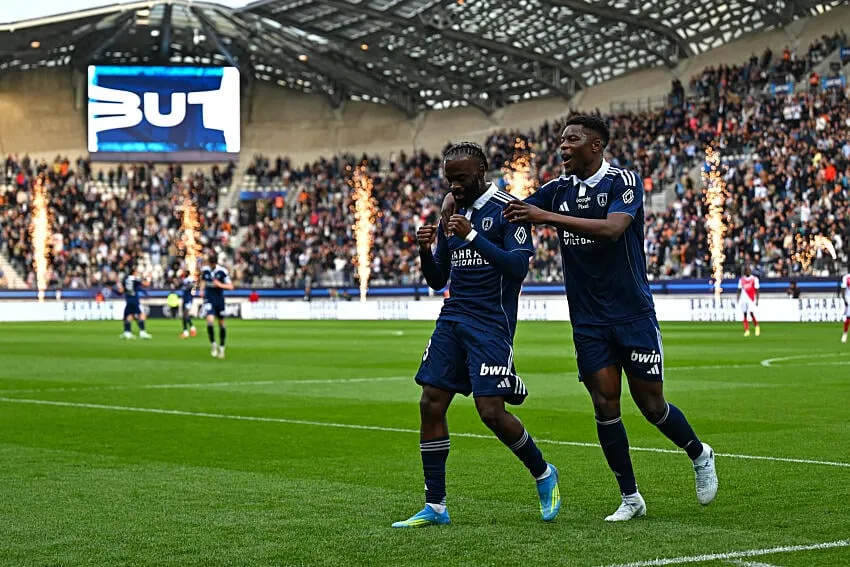 Jonathan IKONE , Paris FC