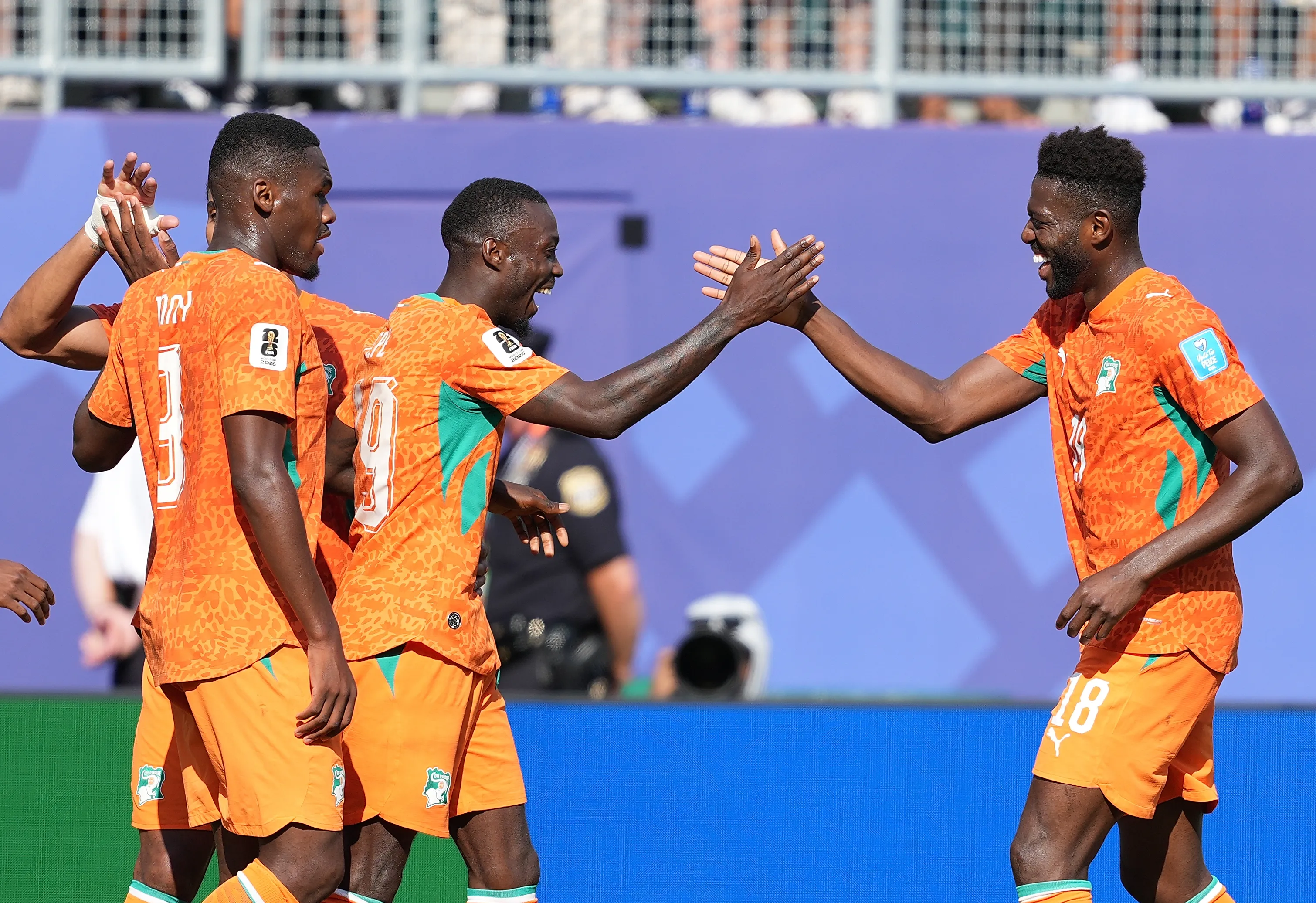 Cura&ccedil;ao 0-2 C&ocirc;te d&rsquo;Ivoire : Nicolas P&eacute;p&eacute; vole la vedette &agrave; Yan Diomand&eacute;&hellip; Les NOTES de ce match de la Coupe du monde 2026