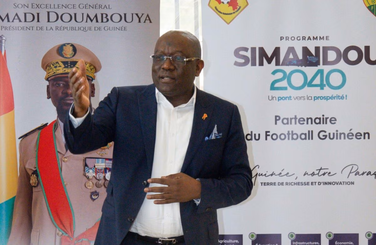 Guin&eacute;e : le pr&eacute;sident de la F&eacute;d&eacute; r&eacute;voqu&eacute; !