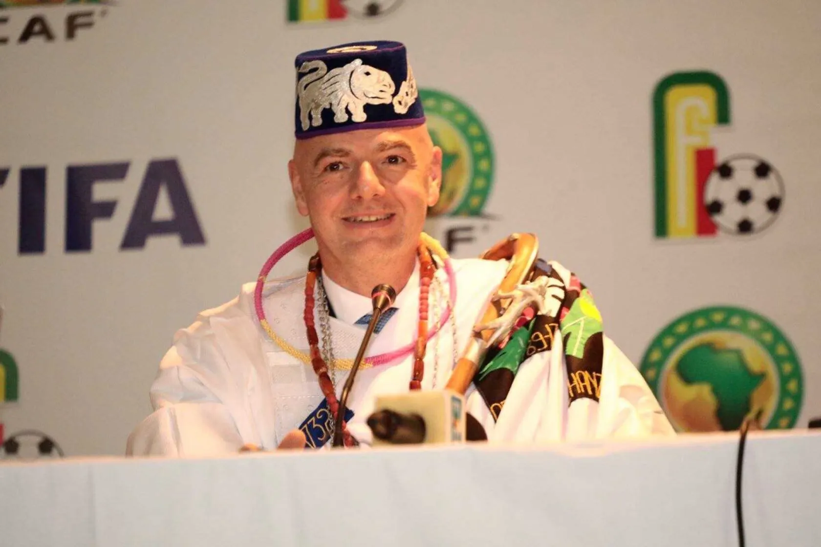 FIFA&nbsp;: avec le soutien de l&rsquo;Afrique, Infantino va &ecirc;tre r&eacute;&eacute;lu &agrave; Paris