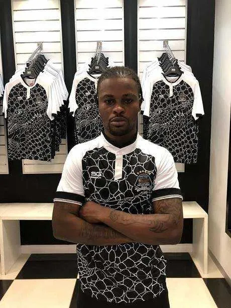 Le TP Mazembe pr&eacute;sente son maillot &ldquo;crocodile&rdquo; !