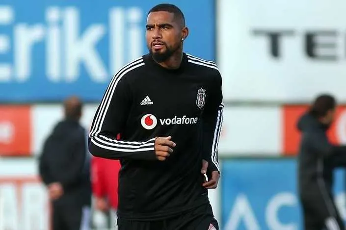 Mercato : Boateng avec Berlusconi !