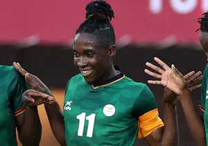 JO (F) : la Zambie tient tête à la Chine, record mondial pour Banda