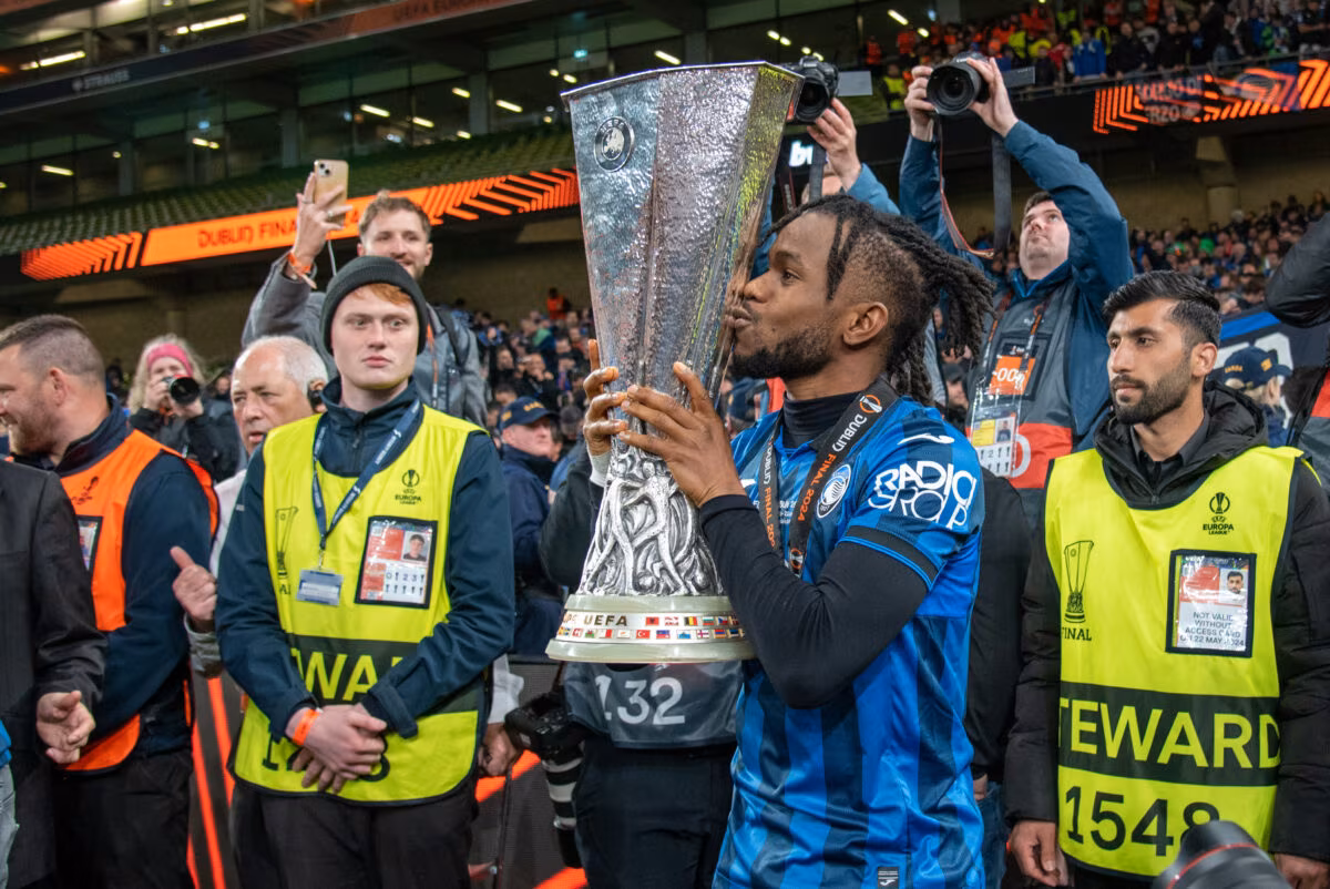 Champion du monde, foot de rue, allers-retours&hellip; Qui est vraiment Ademola Lookman, le h&eacute;ros de la finale de la Ligue Europa