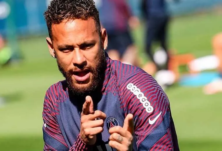 PSG : Neymar &ndash; &ldquo;fier d&rsquo;&ecirc;tre noir&rdquo;