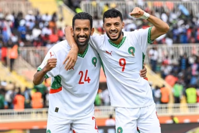 CHAN 2025&nbsp;: le Maroc &eacute;limine l&rsquo;h&ocirc;te et retrouve les demi-finales