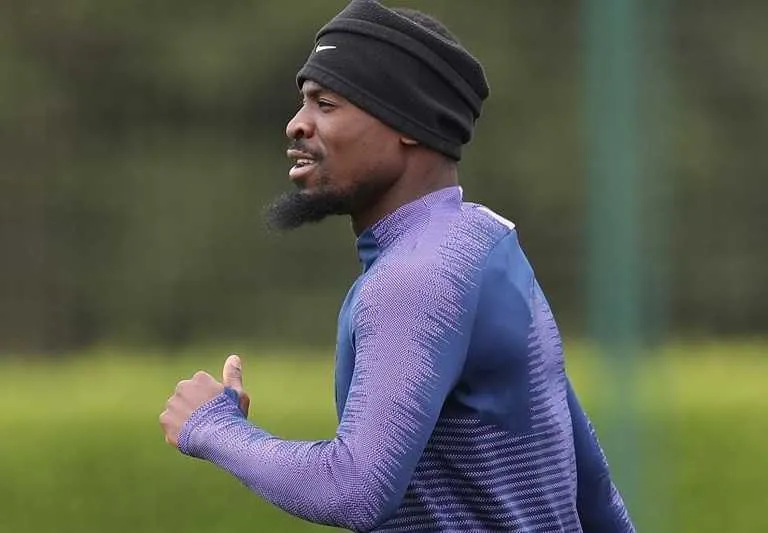 Mercato&nbsp;: le Milan n&eacute;gocie pour Aurier&nbsp;!