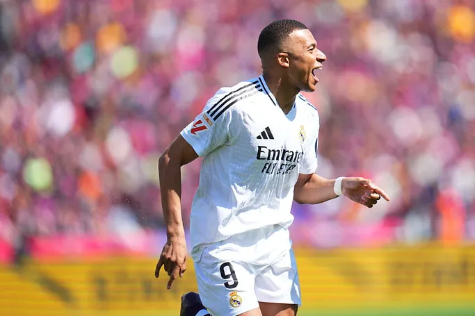 Real Madrid Kylian Mbappé 