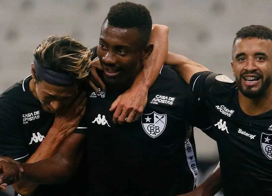 Botafogo&nbsp;: la &ldquo;catastrophe&rdquo; Kalou pri&eacute;e de faire ses valises