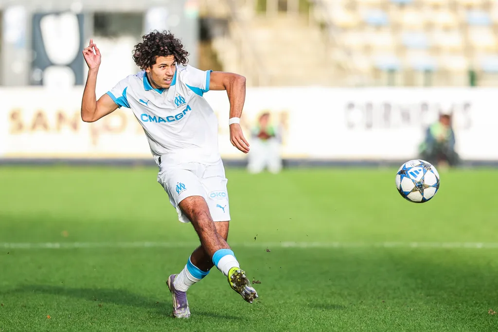 OM : qui est Kelyann Bezahaf, l’Algérien qui pourrait avoir un coup à jouer à Nantes ?