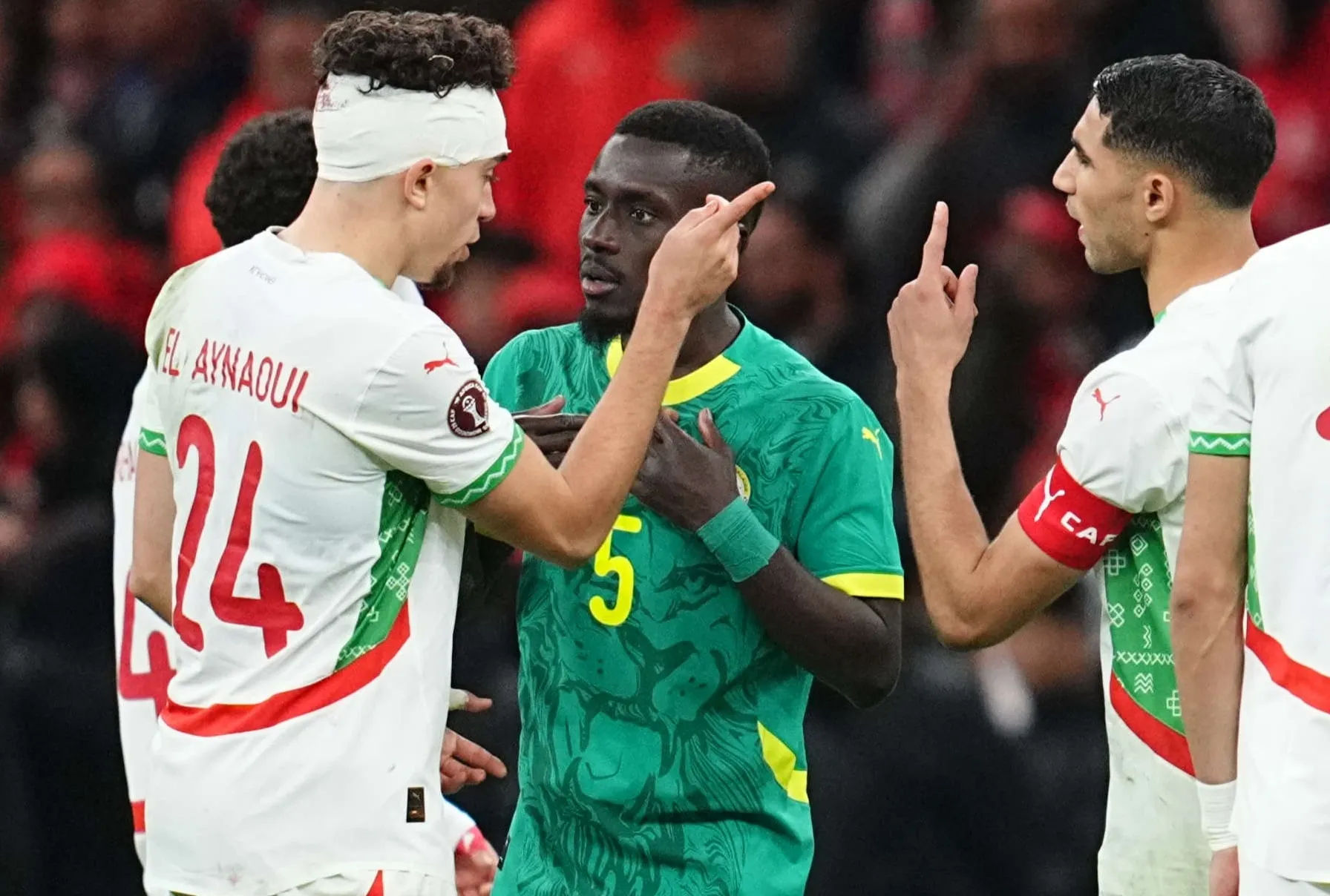 CAN 2025 : Hakimi, Saibari et 3 S&eacute;n&eacute;galais suspendus, le Maroc recal&eacute;, plus de 1 M$ d&rsquo;amendes&hellip; Les sanctions de la CAF tombent apr&egrave;s la finale houleuse de Rabat