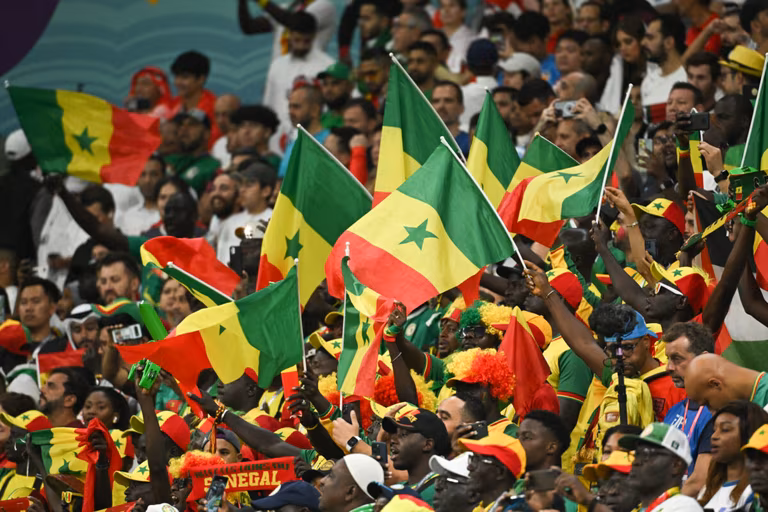Maroc : le Roi Mohammed VI gracie les supporters s&eacute;n&eacute;galais emprisonn&eacute;s