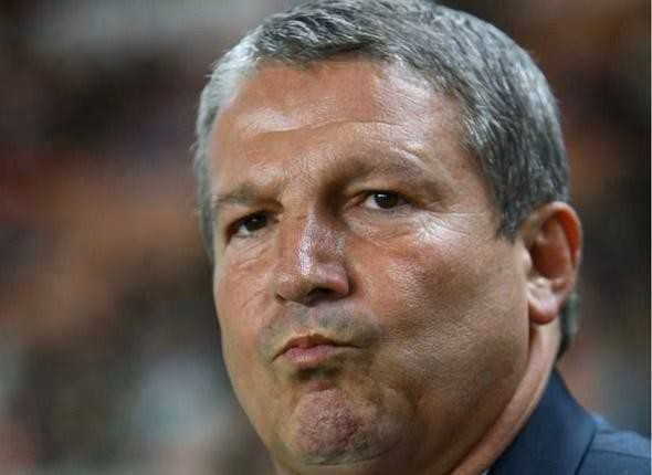 Courbis claque la porte du Niger