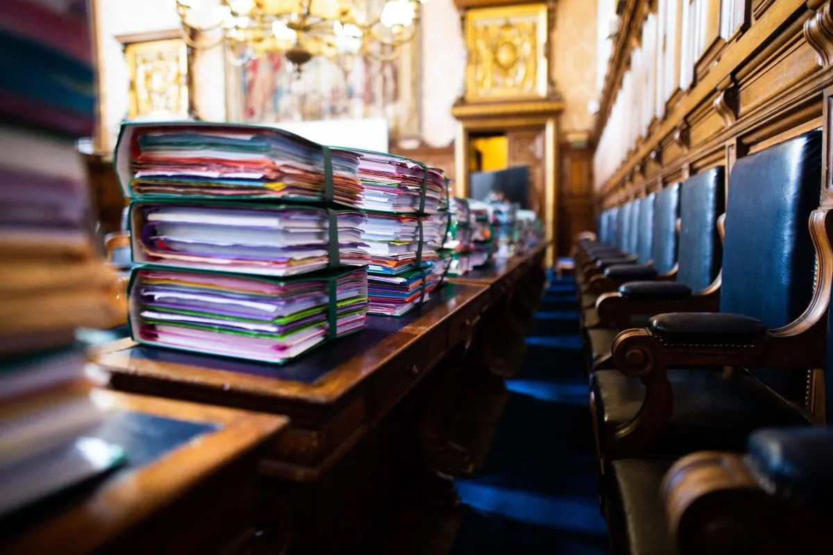 Cameroun : que risque Valentine Nkwain, accus&eacute; d&rsquo;avoir tortur&eacute; son gardien ?