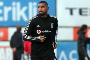 Mercato : Boateng avec Berlusconi !