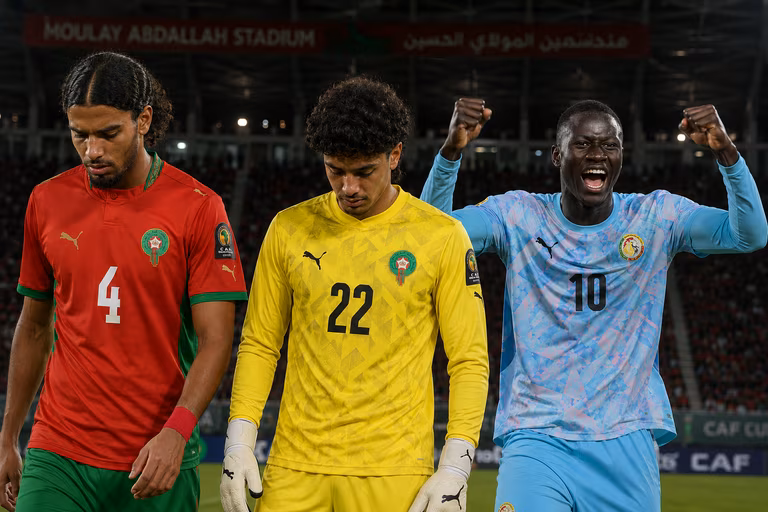CAN U17 : le S&eacute;n&eacute;gal d&eacute;tr&ocirc;ne le Maroc &agrave; Rabat au terme d&rsquo;une demi-finale compl&egrave;tement folle