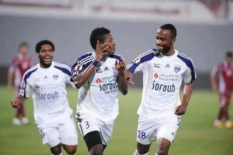 Al Ain : hat-trick sign&eacute; Gyan !
